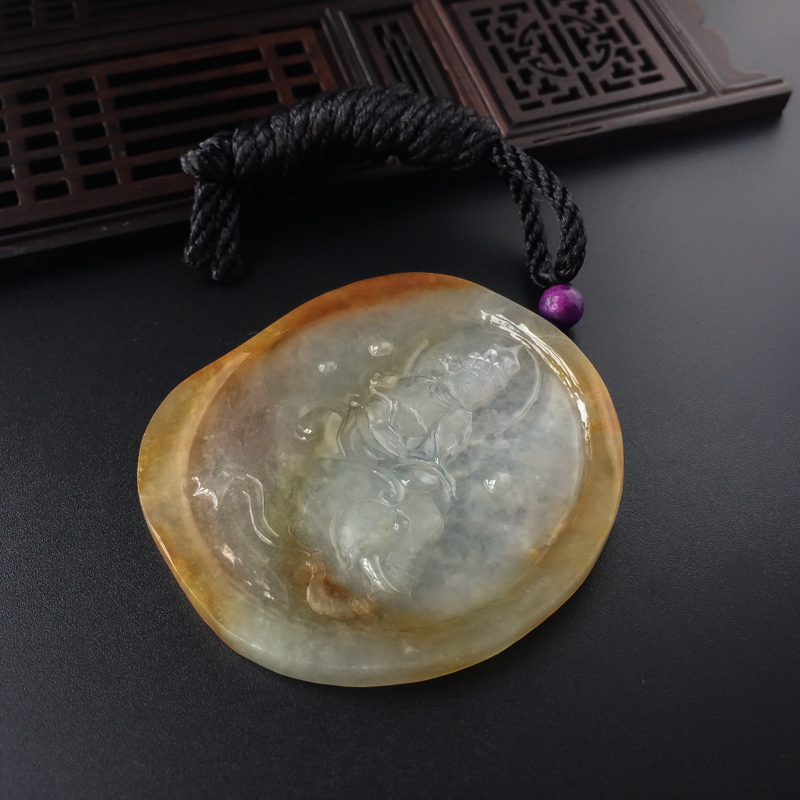 缅甸天然糯种飘黄翡翡翠菩萨吊坠-红掌柜