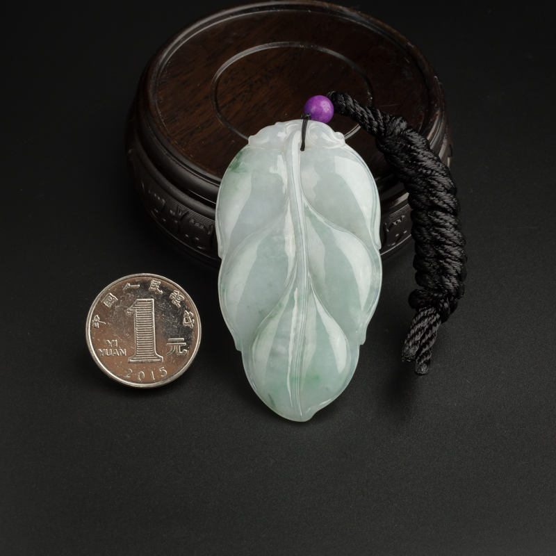 糯种飘花翡翠叶子吊坠-红掌柜