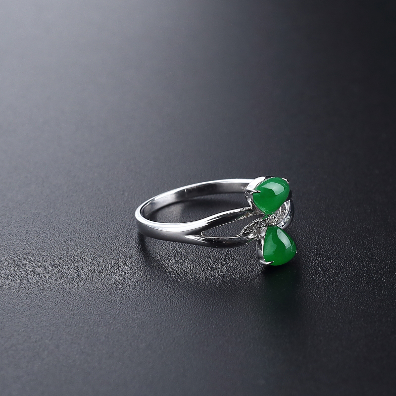 金镶钻缅甸天然冰种翠色翡翠戒指-红掌柜