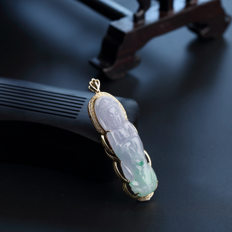 K金镶糯种飘绿翡翠观音吊坠-红掌柜