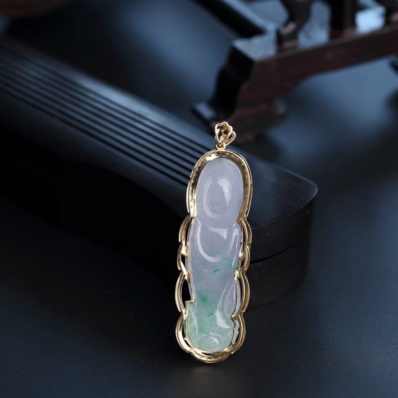 飘绿翡翠观音吊坠-红掌柜