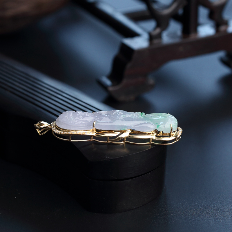 糯种飘绿翡翠观音-红掌柜