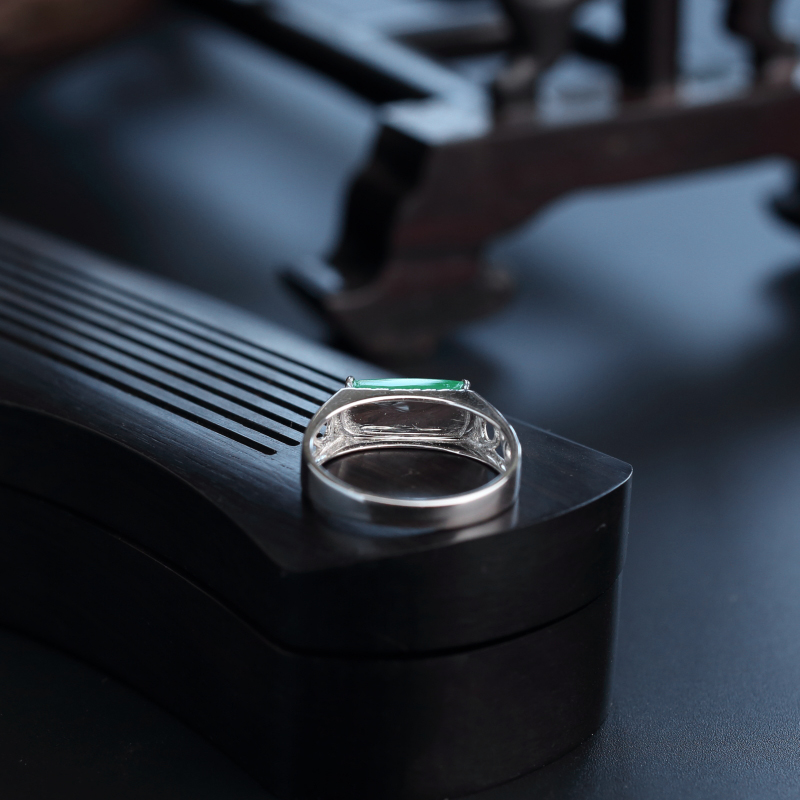 糯种翡翠戒指-红掌柜