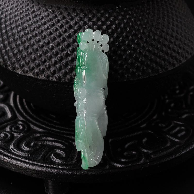 缅甸天然糯种翡翠人参吊坠-红掌柜