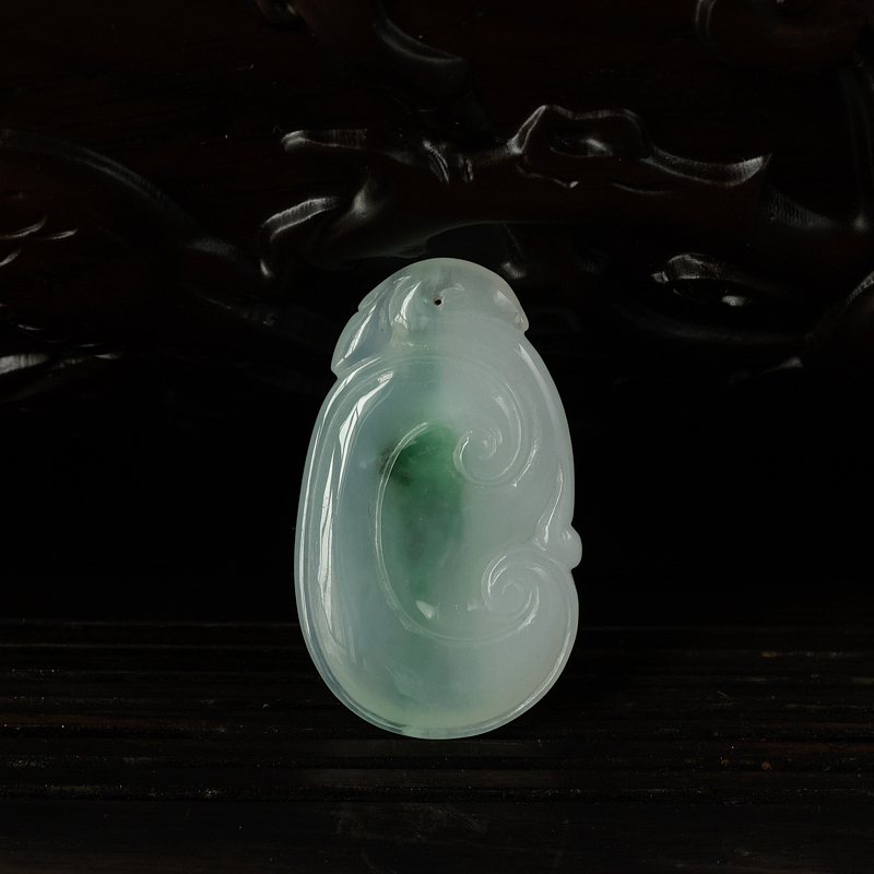 缅甸天然飘绿翡翠如意吊坠-红掌柜