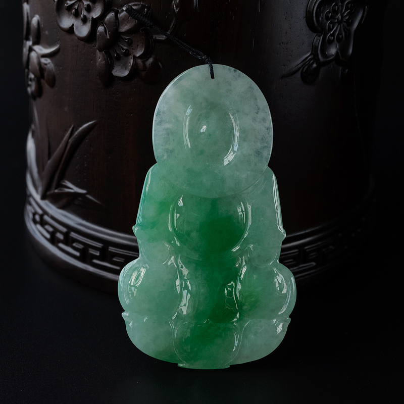 缅甸天然阳绿翡翠观音吊坠-红掌柜