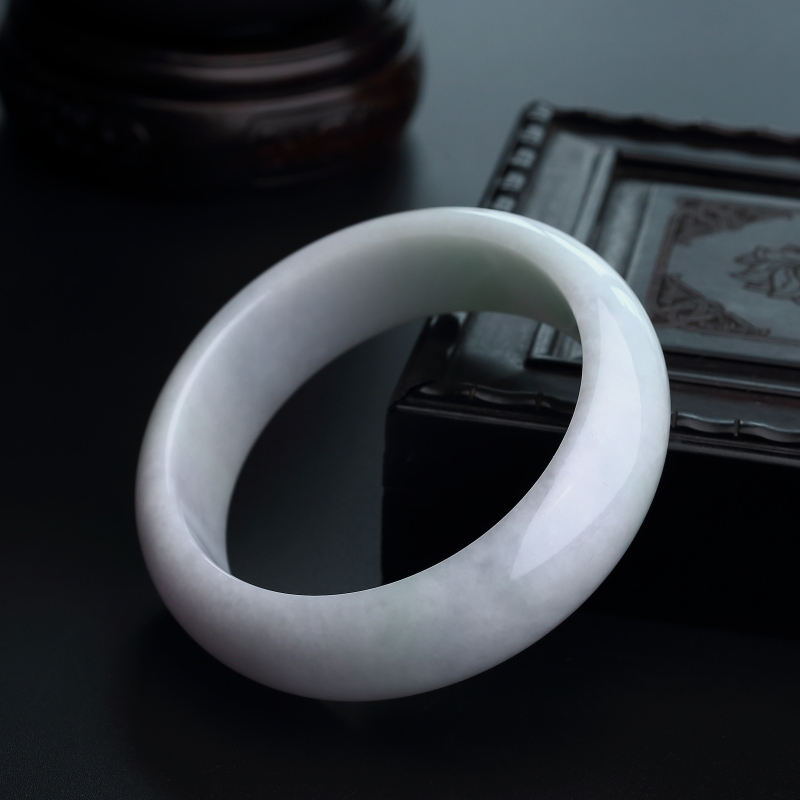 56#天然糯种浅绿翡翠手镯-红掌柜