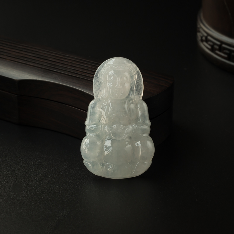 缅甸天然糯种翡翠观音吊坠-红掌柜