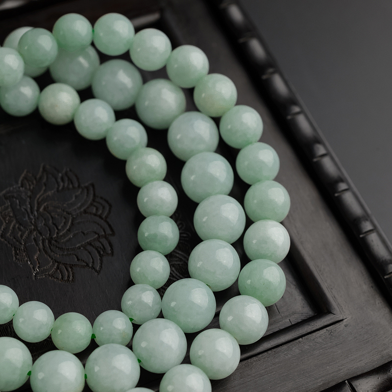 缅甸天然浅绿翡翠项链-红掌柜