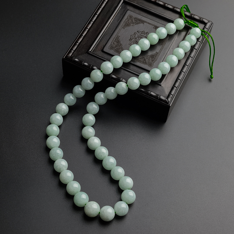 缅甸天然糯种浅绿翡翠项链-红掌柜