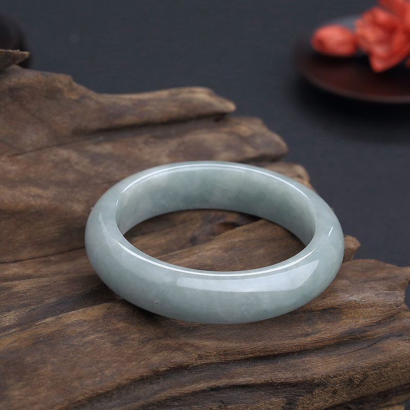 缅甸天然糯种淡绿翡翠手镯 - 红掌柜