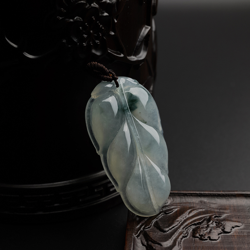 天然冰糯种翡翠叶子吊坠 - 红掌柜