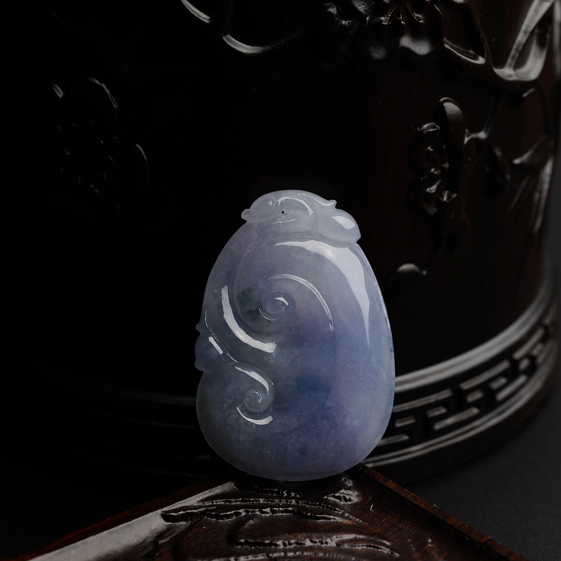 糯种春带彩翡翠如意吊坠-红掌柜