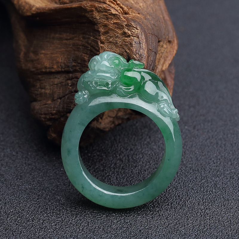 糯冰种飘花翡翠貔貅戒指-红掌柜