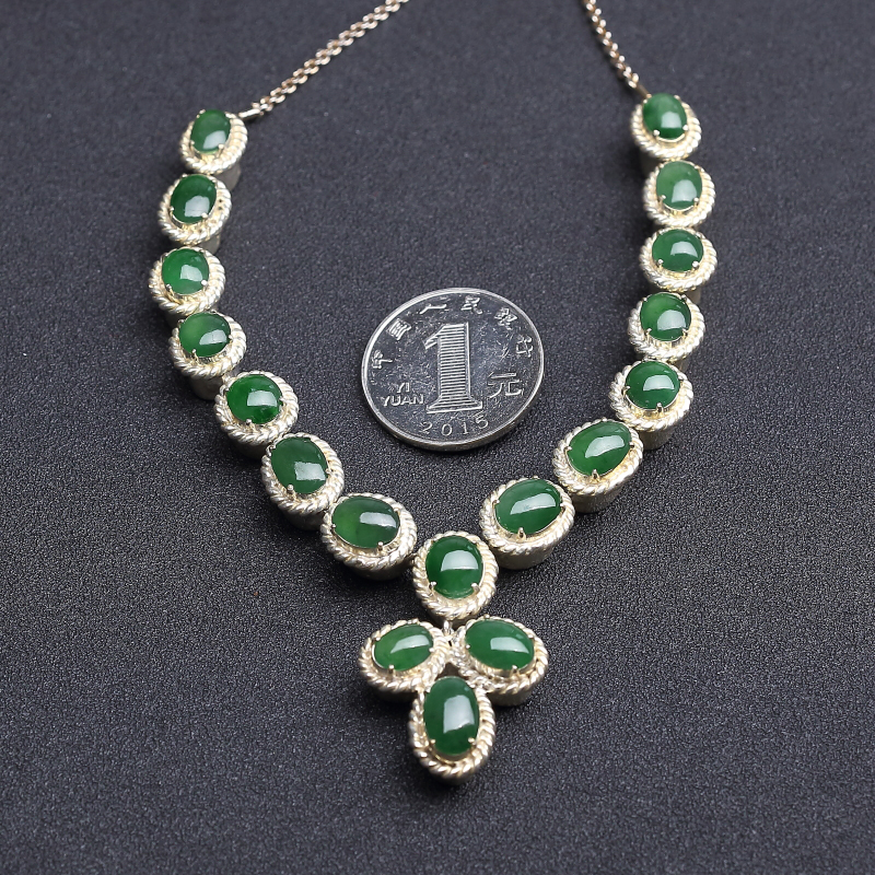 阳绿翡翠戒面-红掌柜