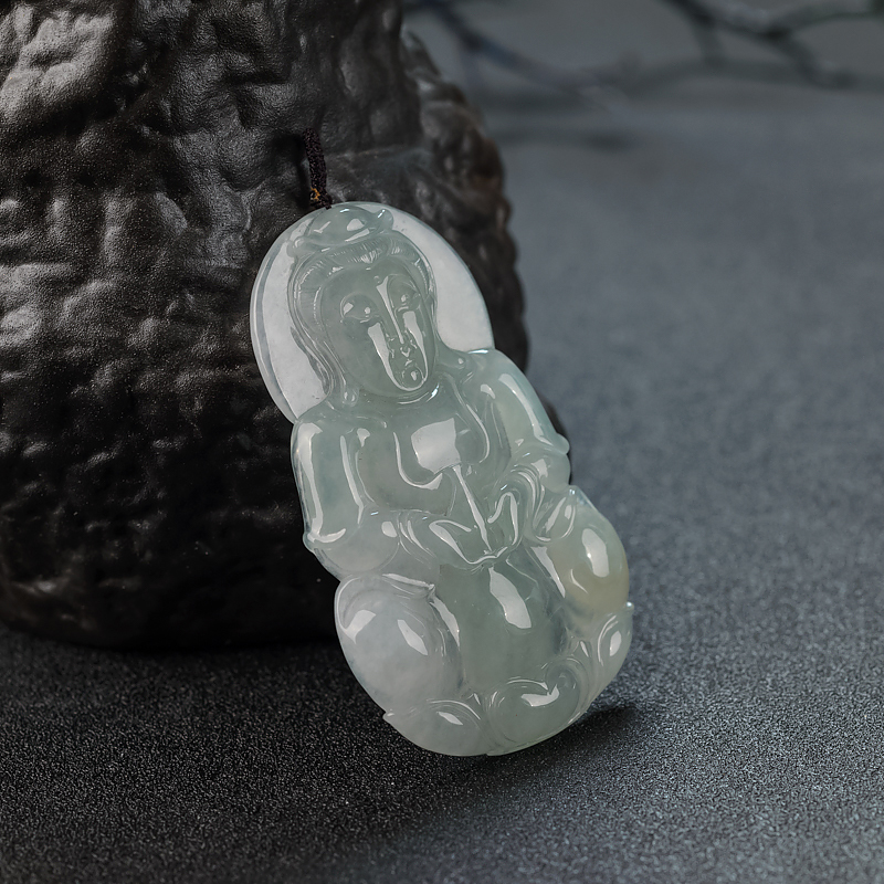 翡翠观音吊坠-红掌柜