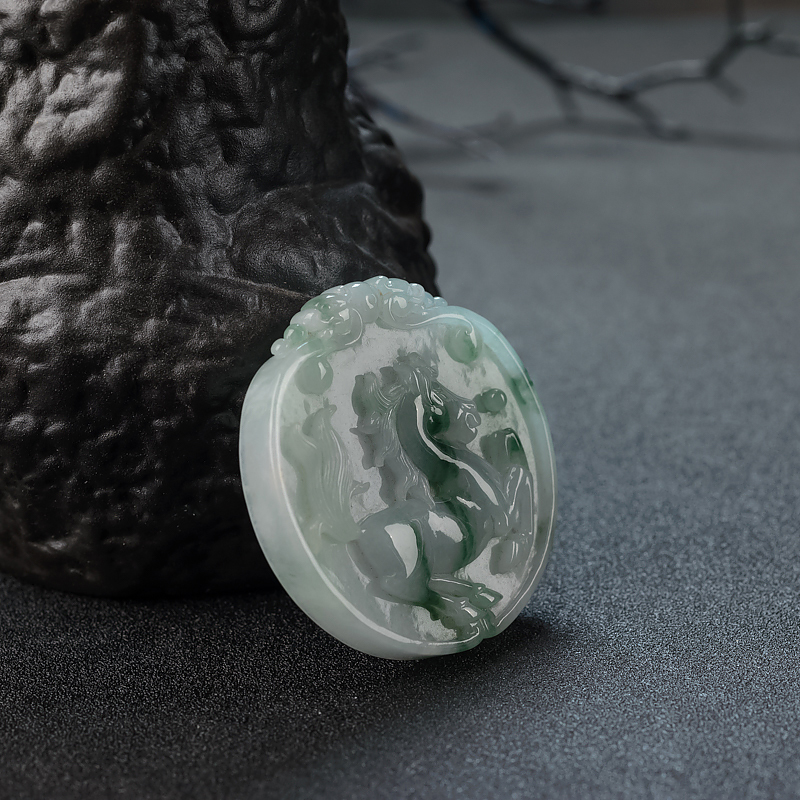 糯种飘花翡翠吊坠-红掌柜