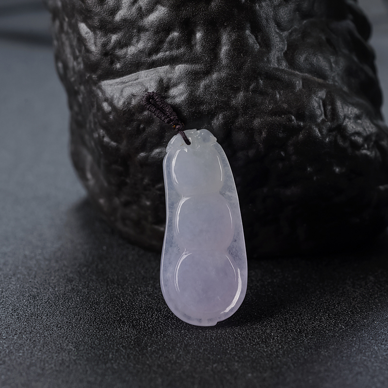 浅紫色翡翠福豆吊坠 - 红掌柜