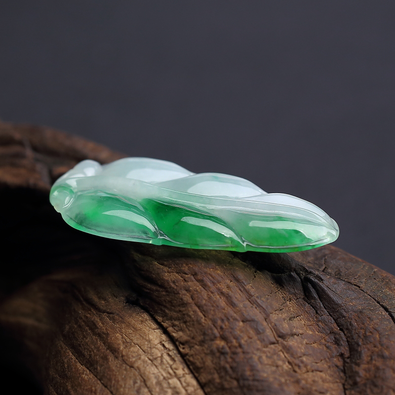 糯种飘翠翡翠叶子-红掌柜