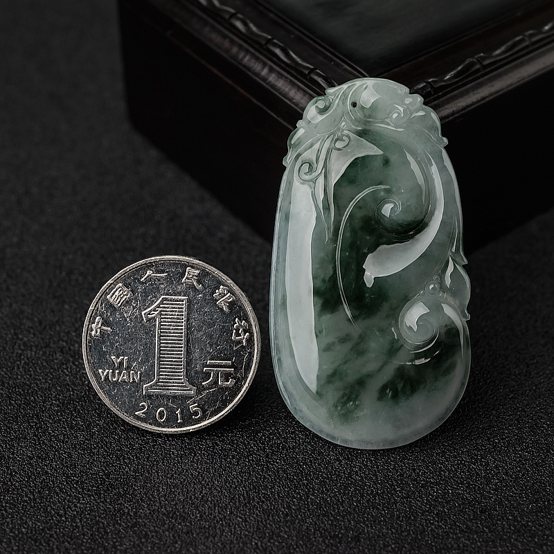 缅甸翡翠如意吊坠-红掌柜