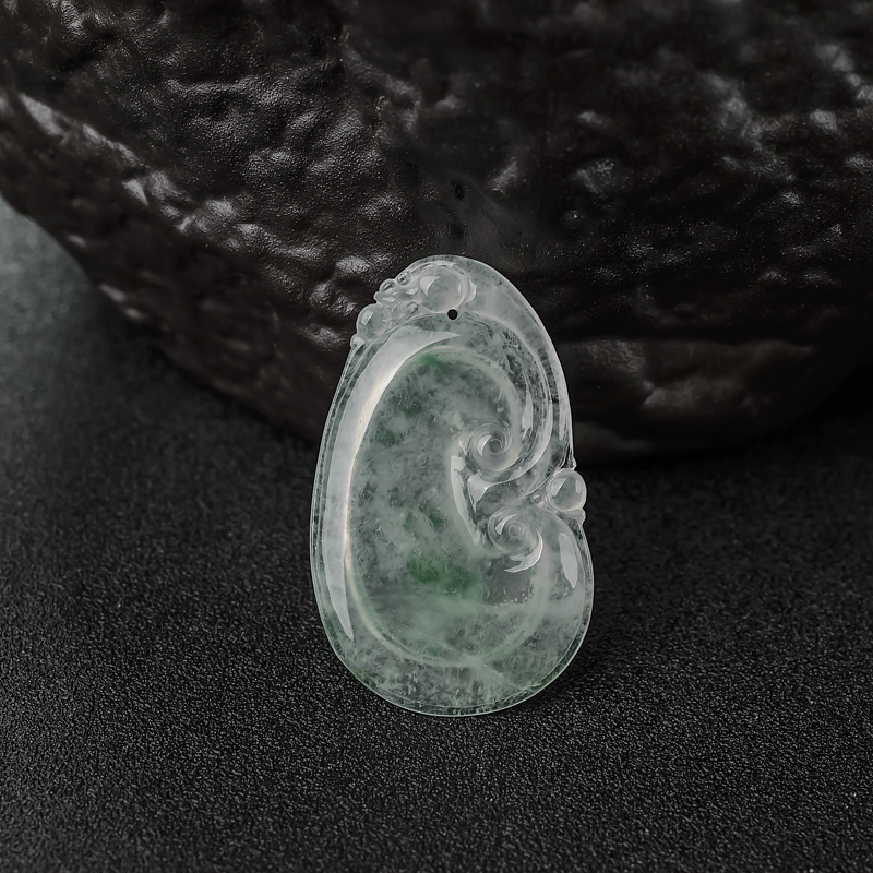 缅甸天然糯冰种飘翠翡翠如意吊坠-红掌柜