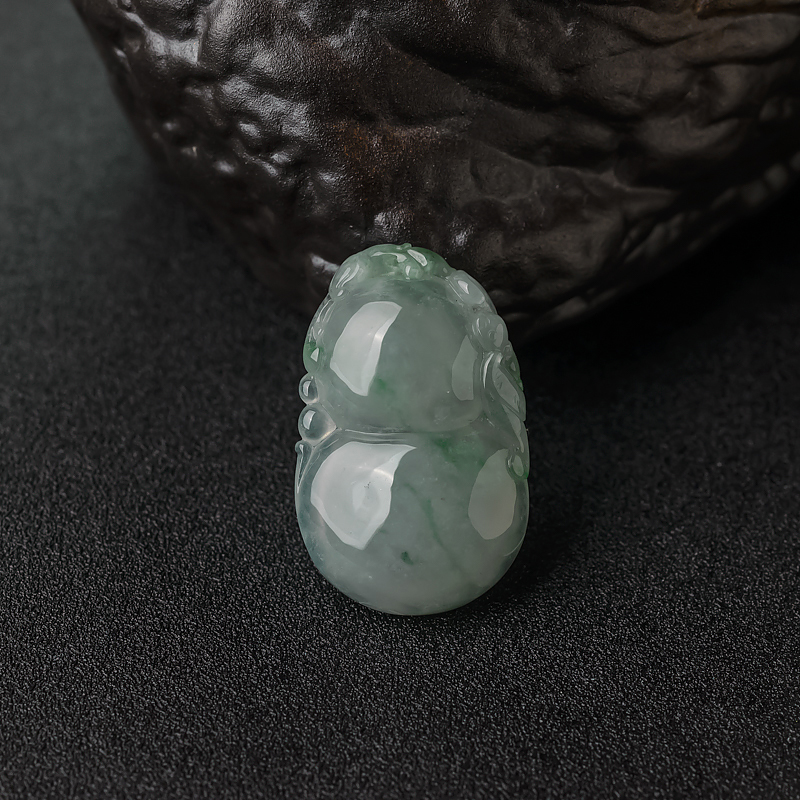 缅甸天然糯种飘翠翡翠葫芦吊坠-红掌柜