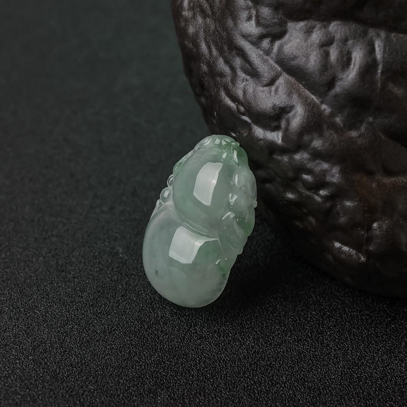 天然糯种飘翠翡翠葫芦吊坠-红掌柜