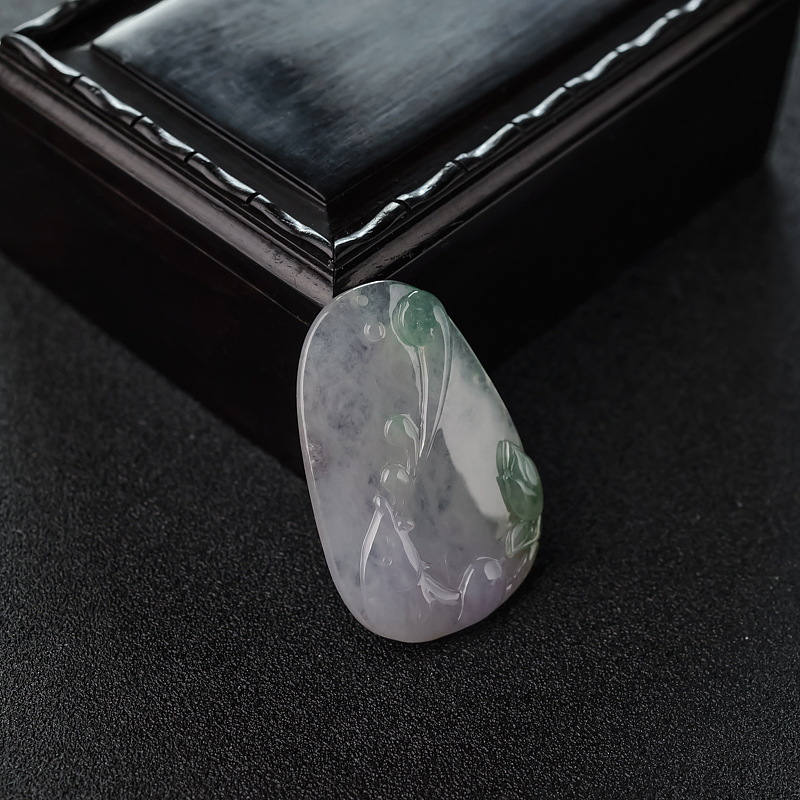 缅甸糯种春带彩翡翠连年有余吊坠-红掌柜