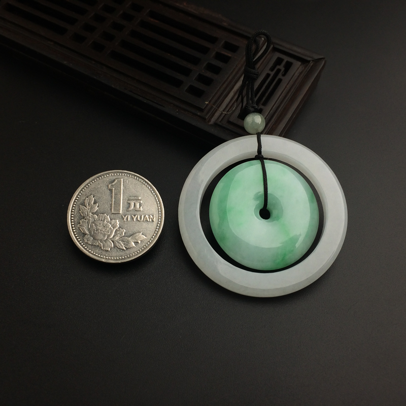 糯种飘绿翡翠平安扣吊坠-红掌柜