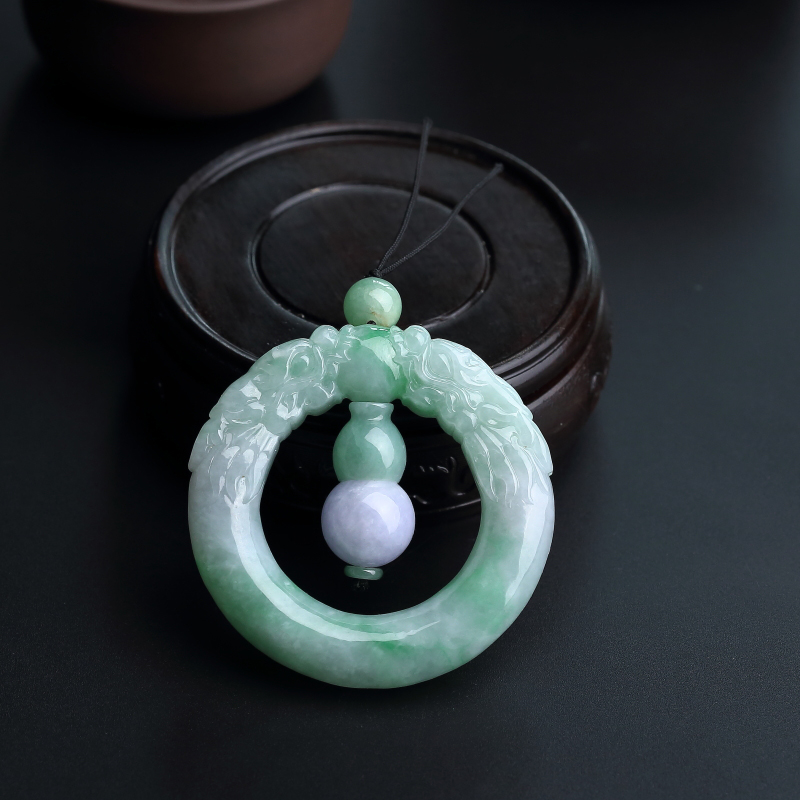 缅甸天然糯种浅绿翡翠双龙戏珠挂件-红掌柜