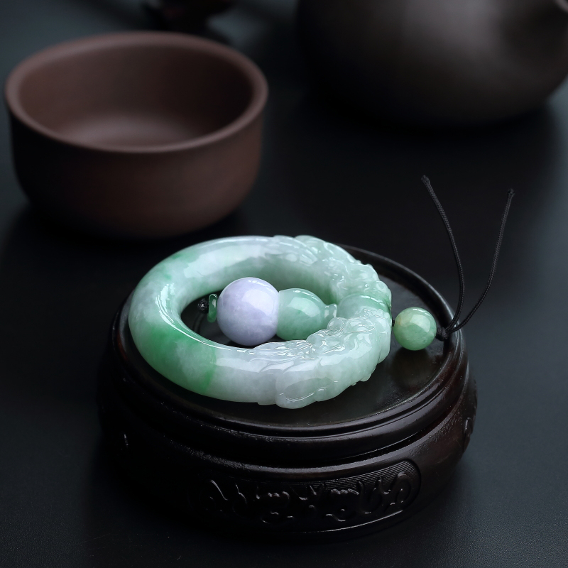 缅甸天然糯种翡翠双龙戏珠挂件-红掌柜