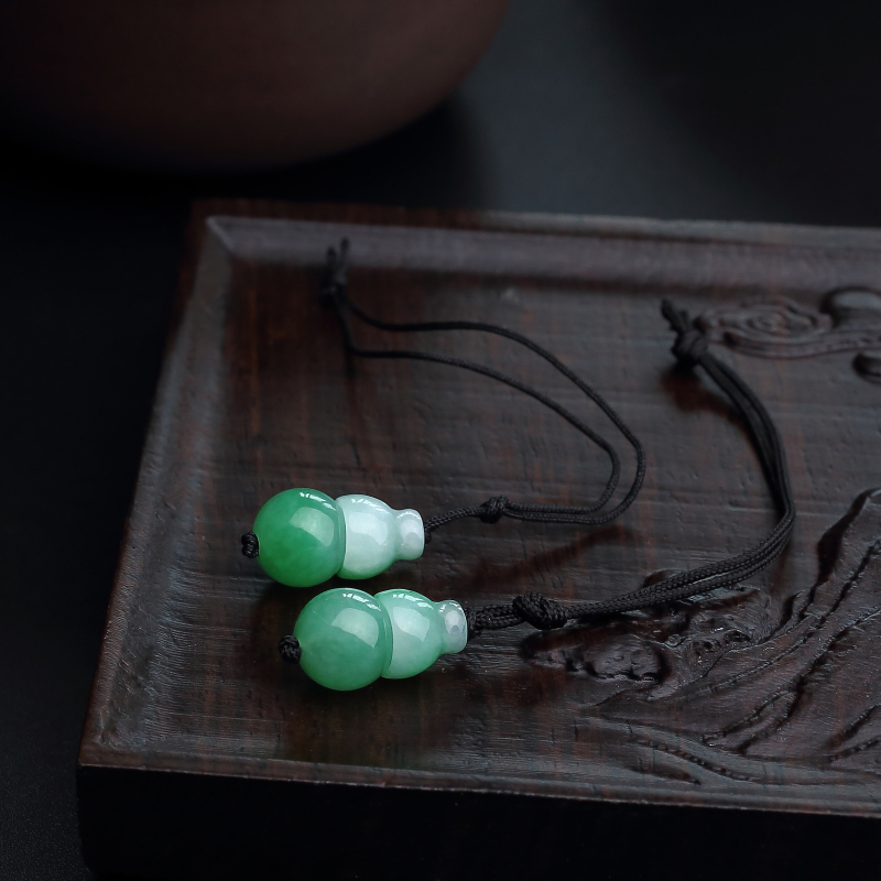 缅甸天然糯种飘绿翡翠葫芦手机挂坠-红掌柜