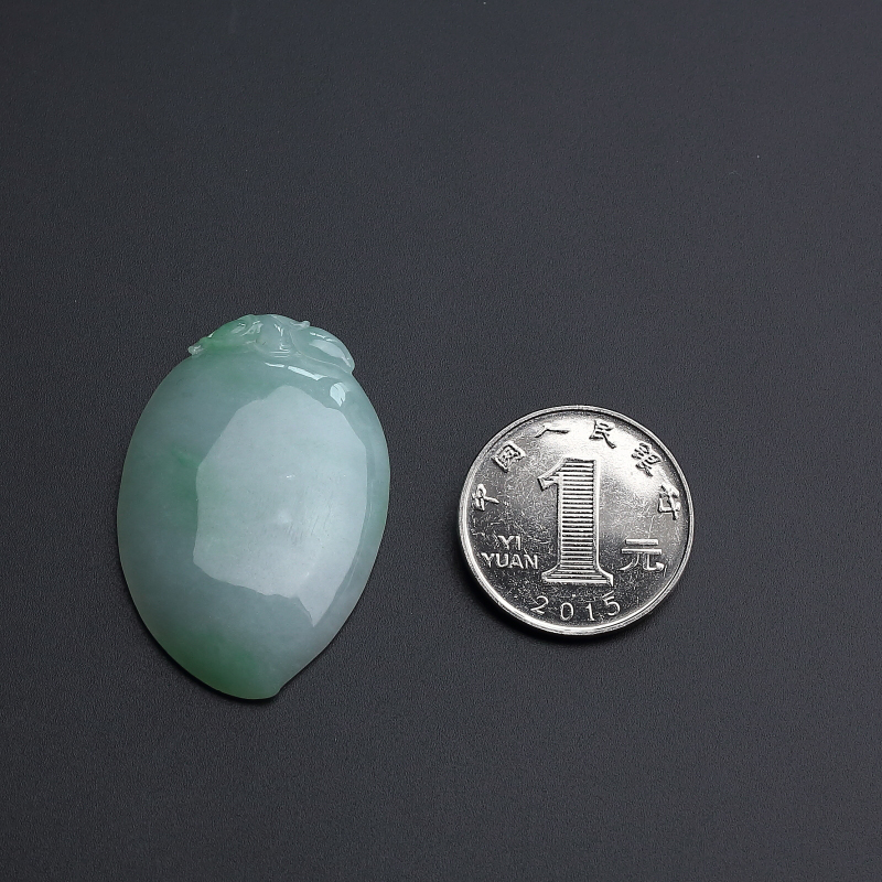 糯种浅绿翡翠福瓜吊坠-红掌柜