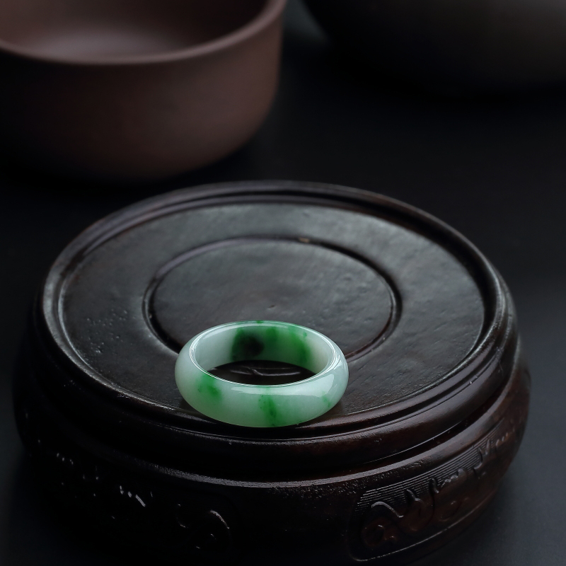 缅甸天然糯种翡翠戒指-红掌柜