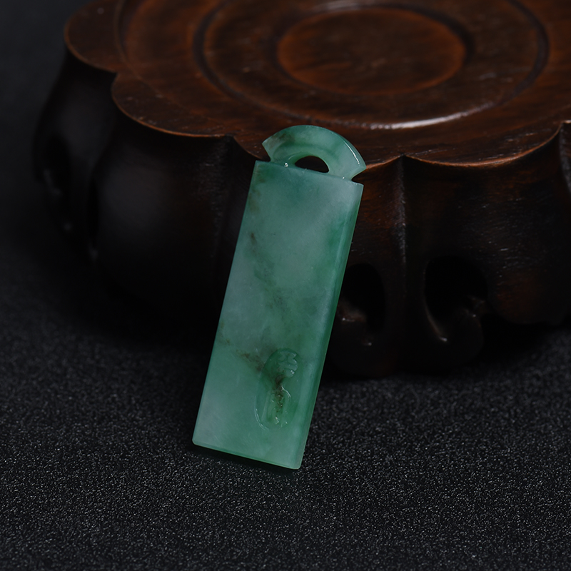 糯种翡翠平安无事牌-红掌柜