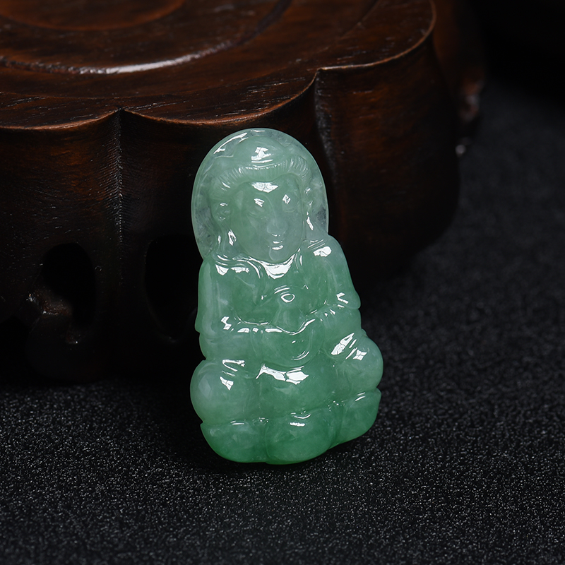 绿底翡翠观音吊坠-红掌柜