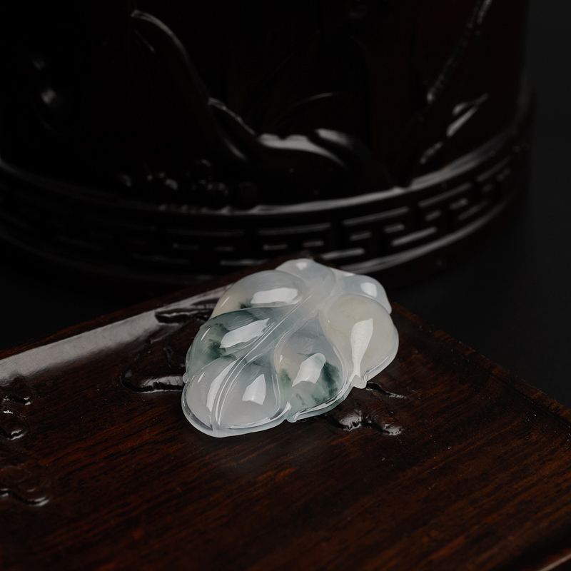 冰糯种飘花翡翠叶子-红掌柜