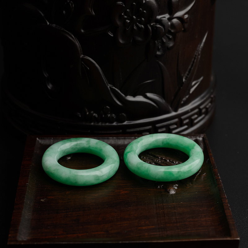 翡翠平安扣吊坠-红掌柜