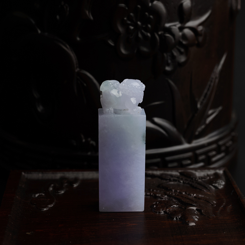 缅甸糯种春带彩翡翠印章-红掌柜