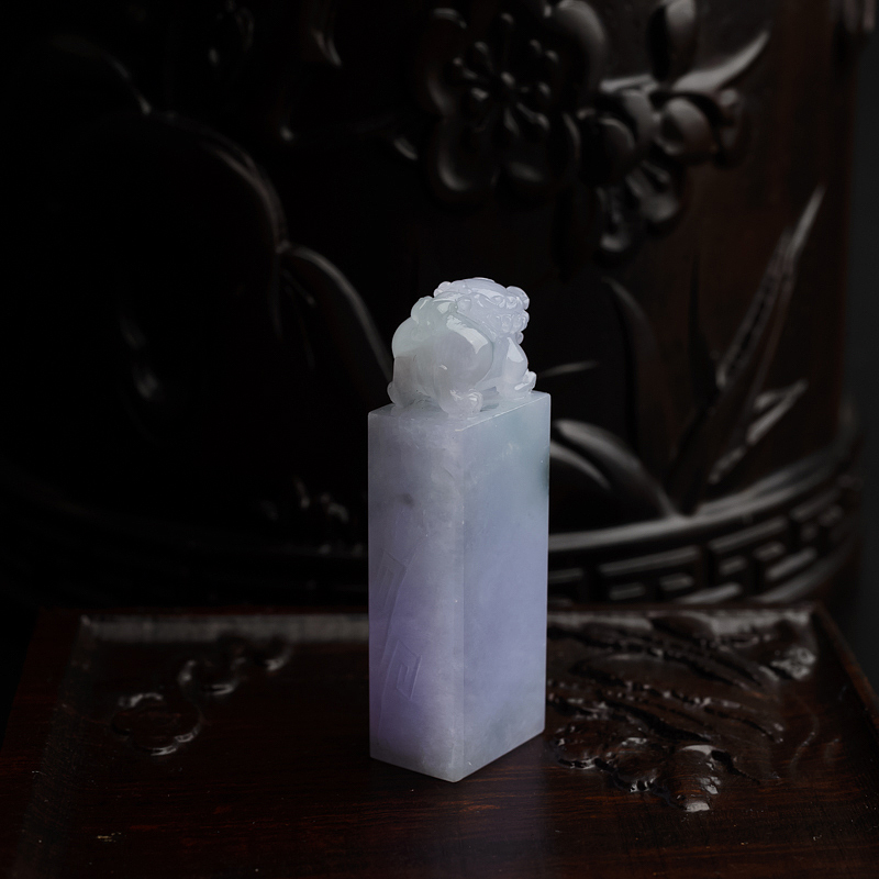 缅甸天然春带彩翡翠印章-红掌柜