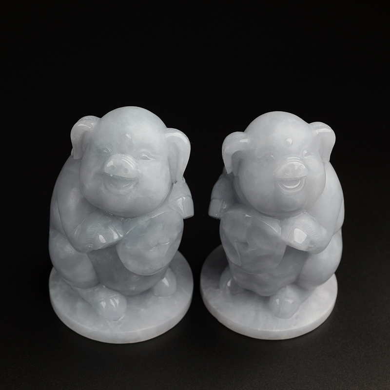 缅甸天然糯种淡绿翡翠摆件-红掌柜