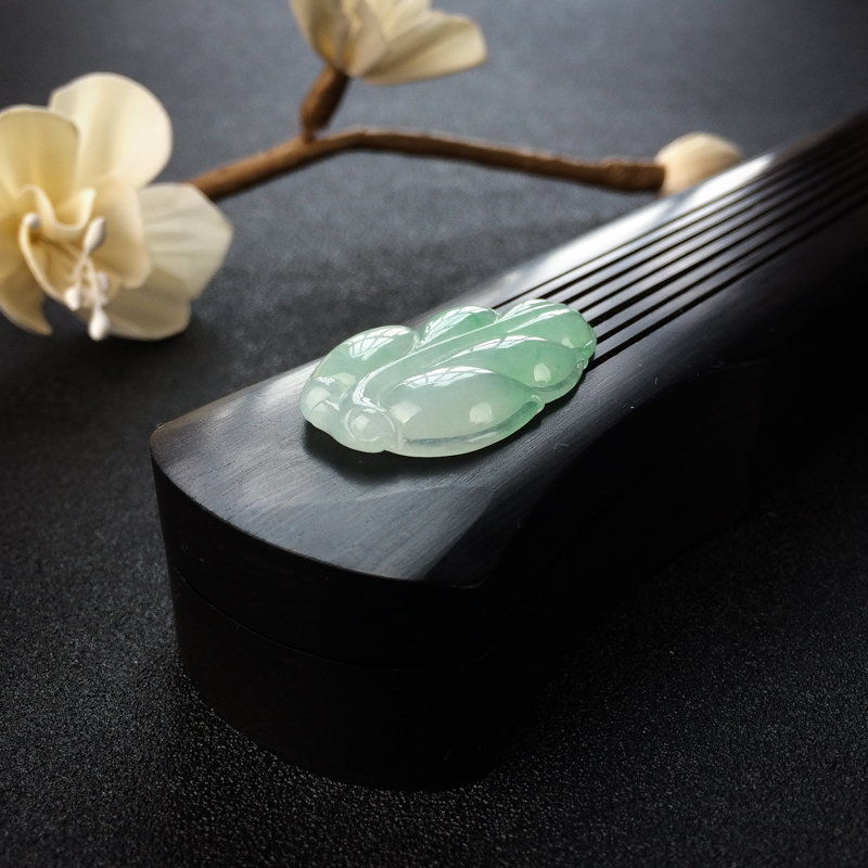 缅甸糯种淡绿翡翠金枝玉叶吊坠 - 红掌柜