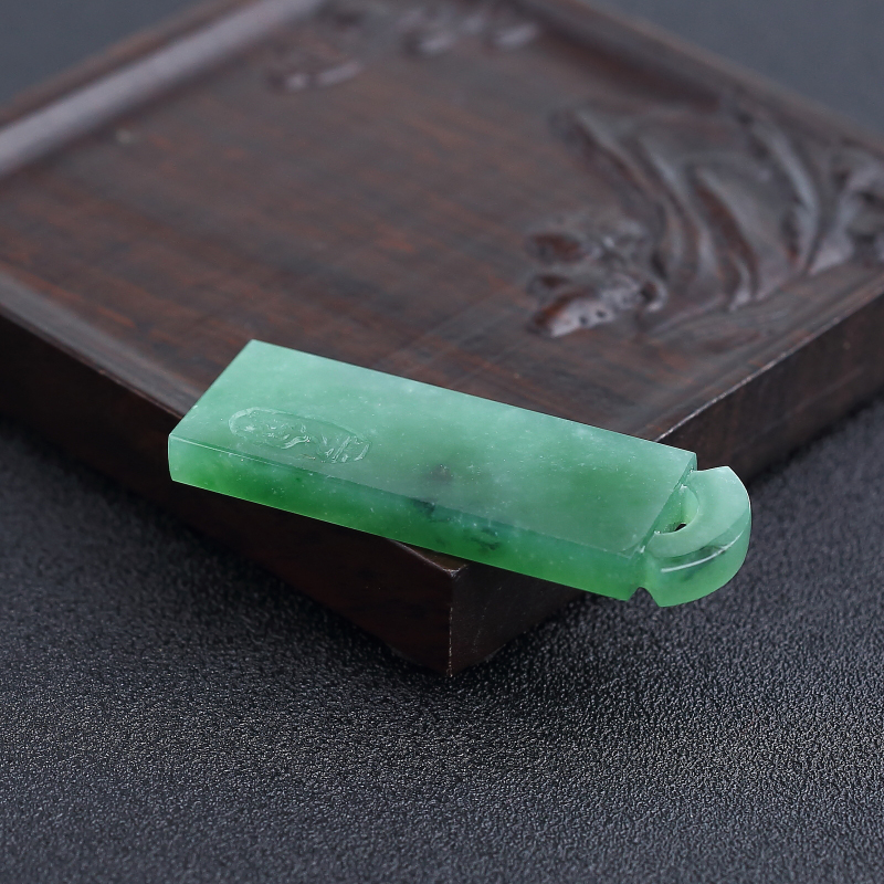 缅甸天然糯种翡翠无事牌吊坠-红掌柜