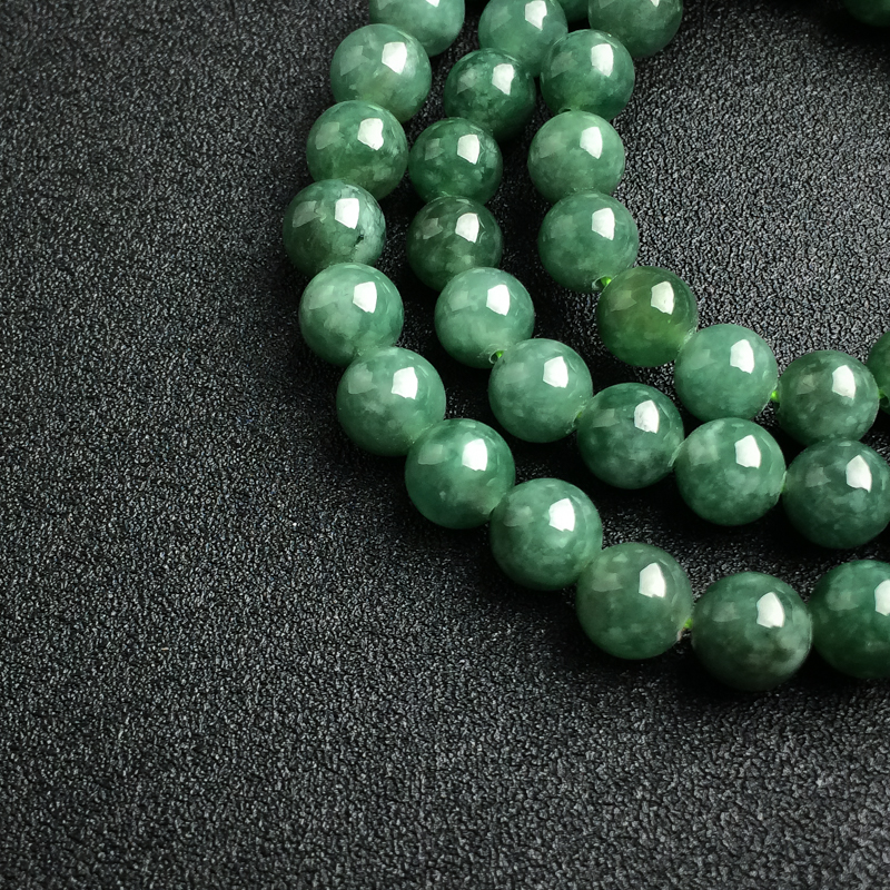 暗绿翡翠项链-红掌柜