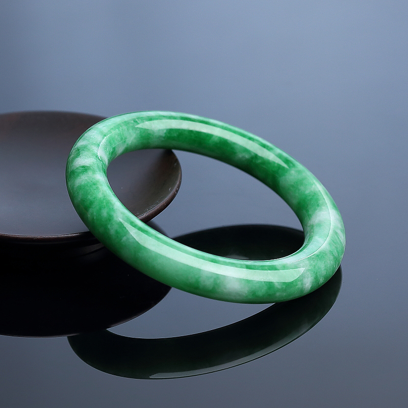 缅甸天然糯种翠色翡翠手镯-红掌柜