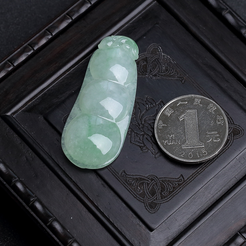 天然浅绿翡翠福豆吊坠 - 红掌柜