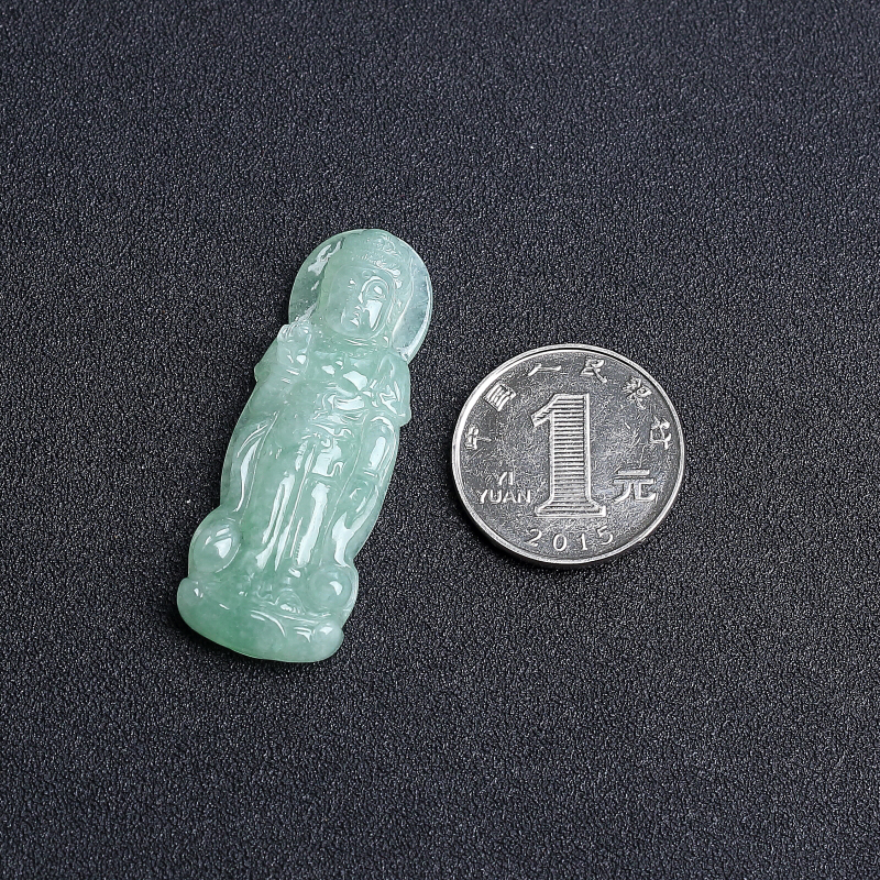 糯种浅绿翡翠吊坠-红掌柜