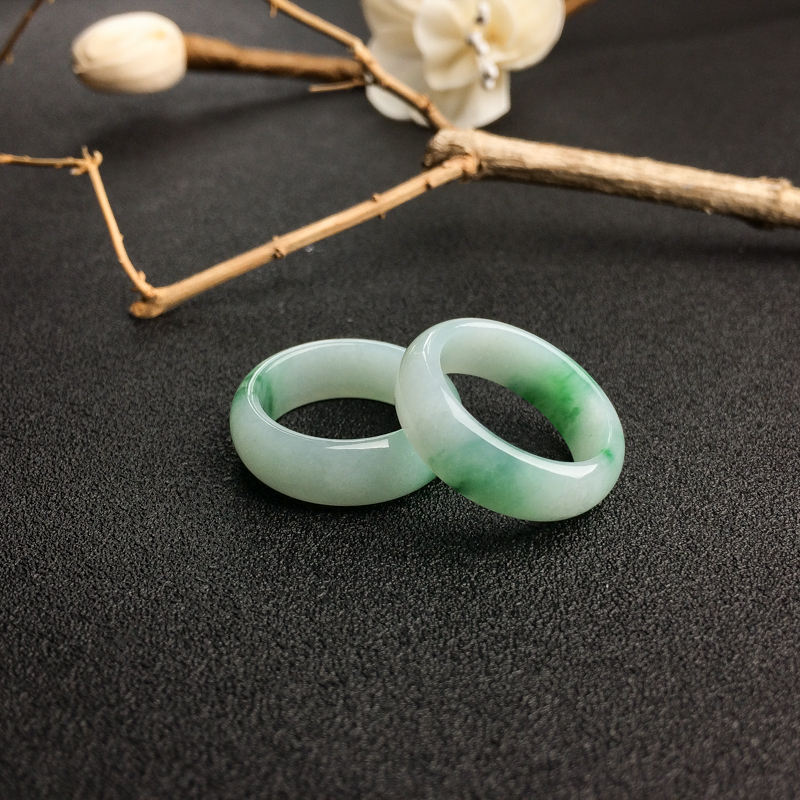 缅甸A货飘翠翡翠戒指 - 红掌柜