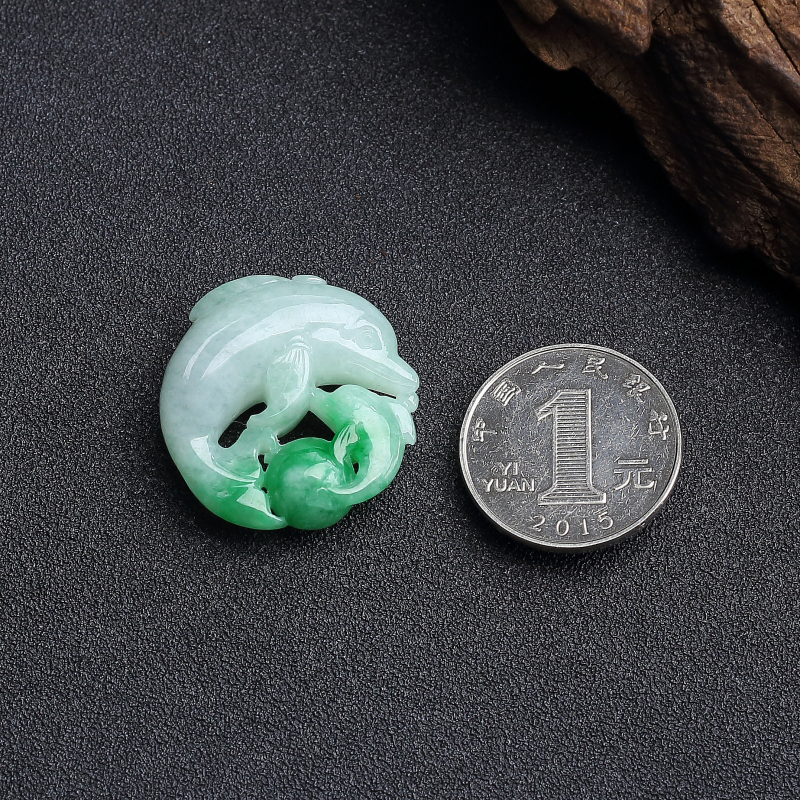 糯种飘翠翡翠吊坠 - 红掌柜