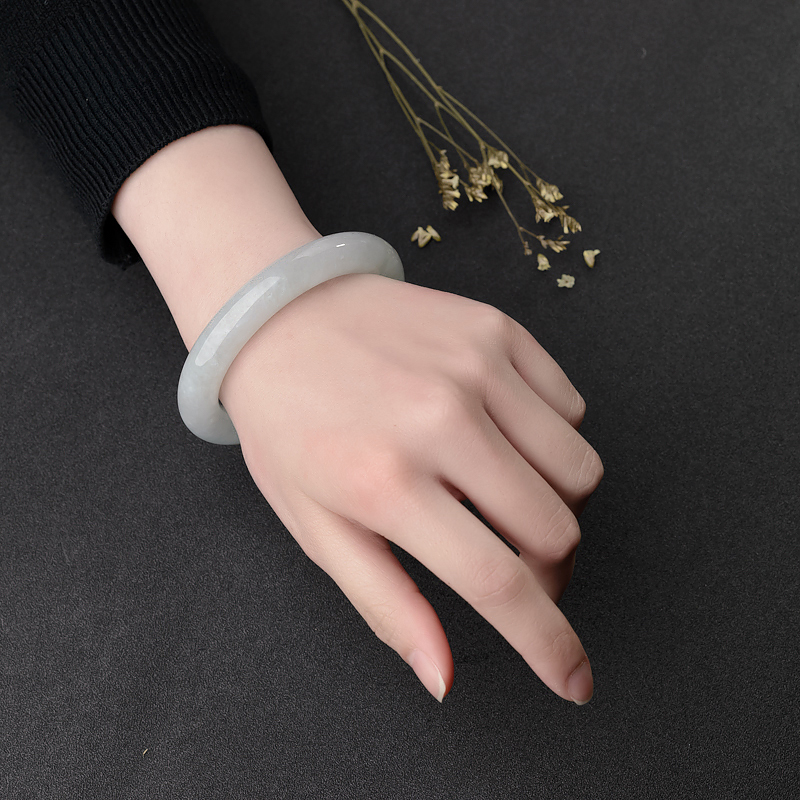 57#糯种翡翠圆镯-红掌柜